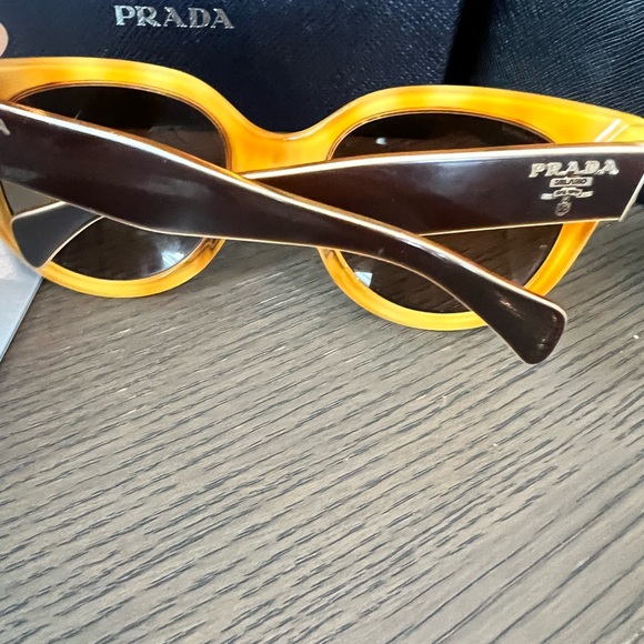 Prada sunglasses with box and case. - Picture 3 of 7